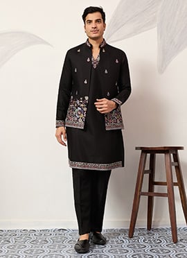Striking Black Viscose Silk Embroidered Sequins Thread Bandi Set