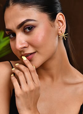 Studs Of Radiance And Timeless Grace