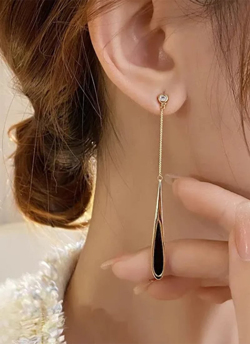 Stunning Black Drops