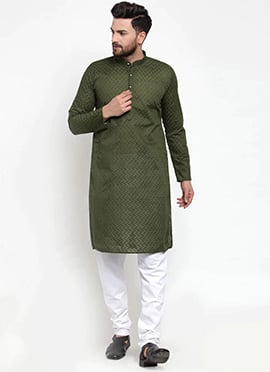Stunning Blended Cotton Chikankari Kurta Pyjama