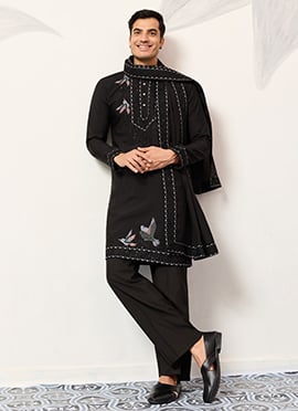 Stunning White Viscose Silk Embroidered Sequins Thread Kurta