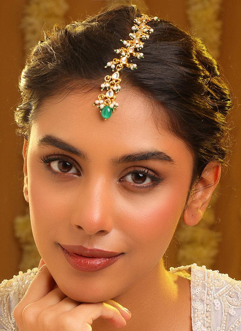 Timeless Green Brass Kundan Beads Mangtikka Wedding Wear