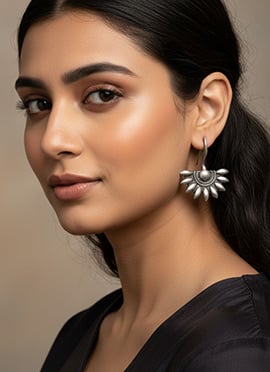 Traditional Silver Oxidised Drop