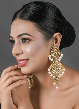 White Chaandbali Earrings