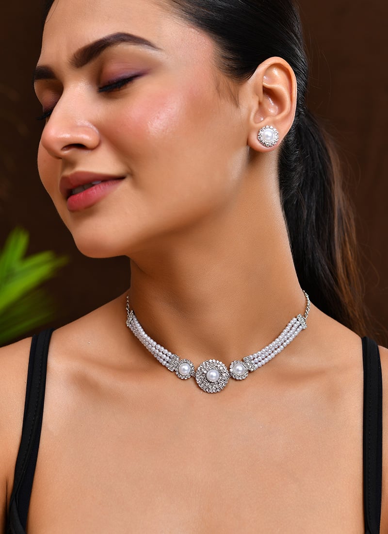 White Choker With Stones And Moti Wedding Wear