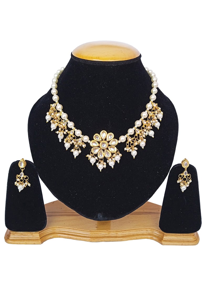 White Designer Neckalce Set With Earrings Party Wear