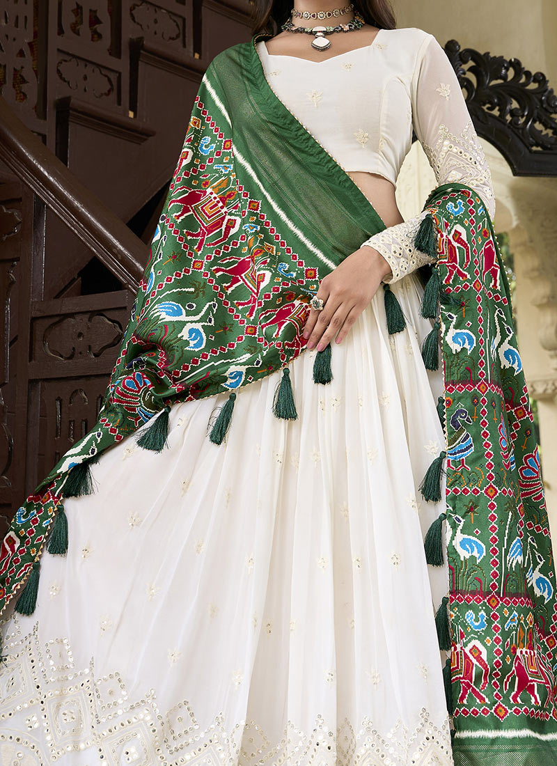 cute top and jeans outfit