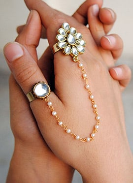 White Kundan And Beads Work Ring
