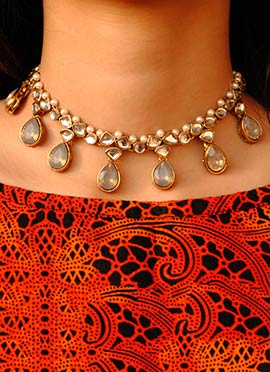 White Kundan And Moti Necklace