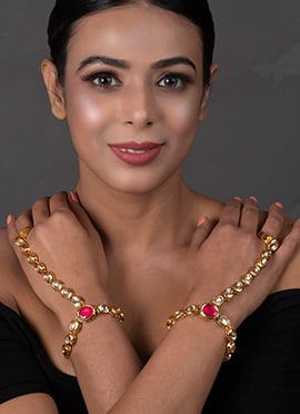 White Kundan Designer Haath Pool