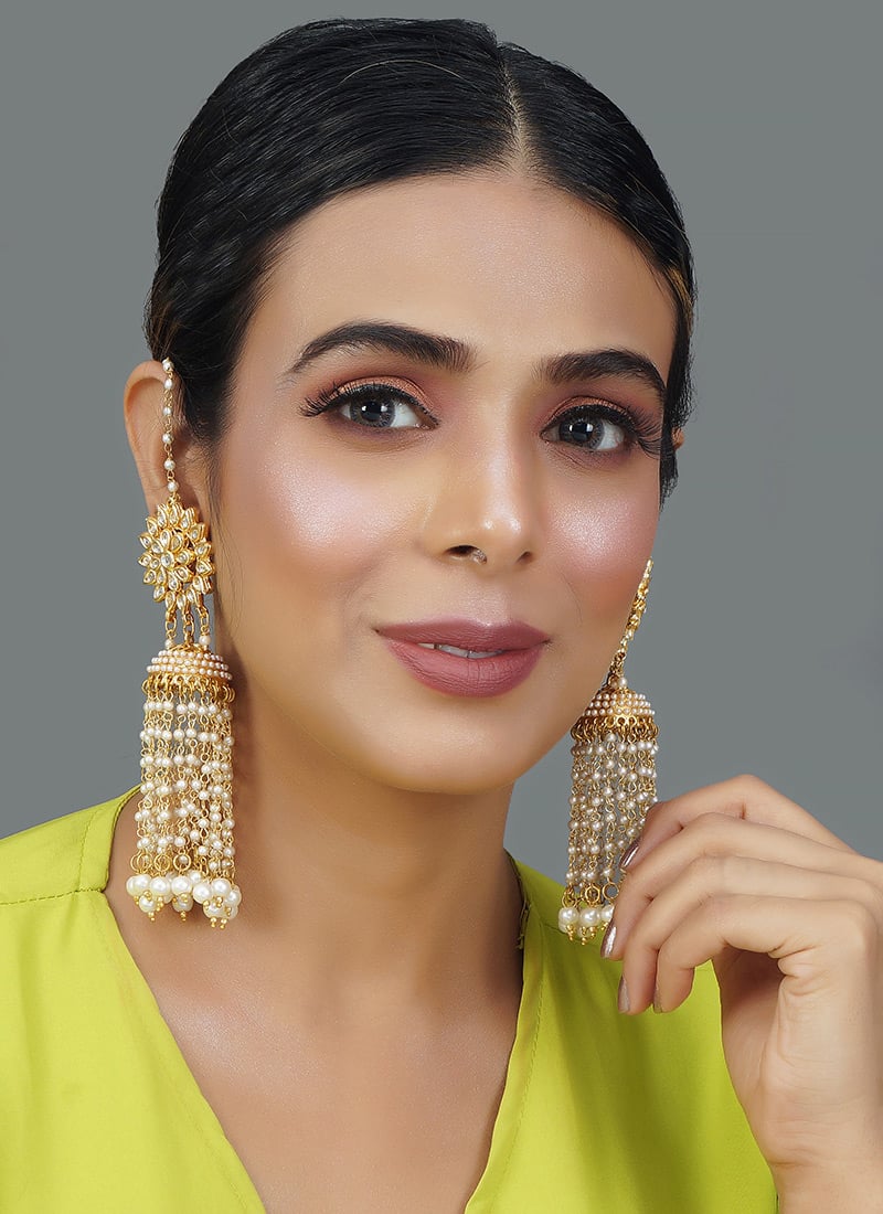 White Kundan N Beads Drops Earring Party Wear