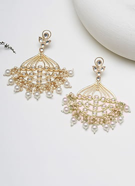 White Kundan Pearl Chaand Bali