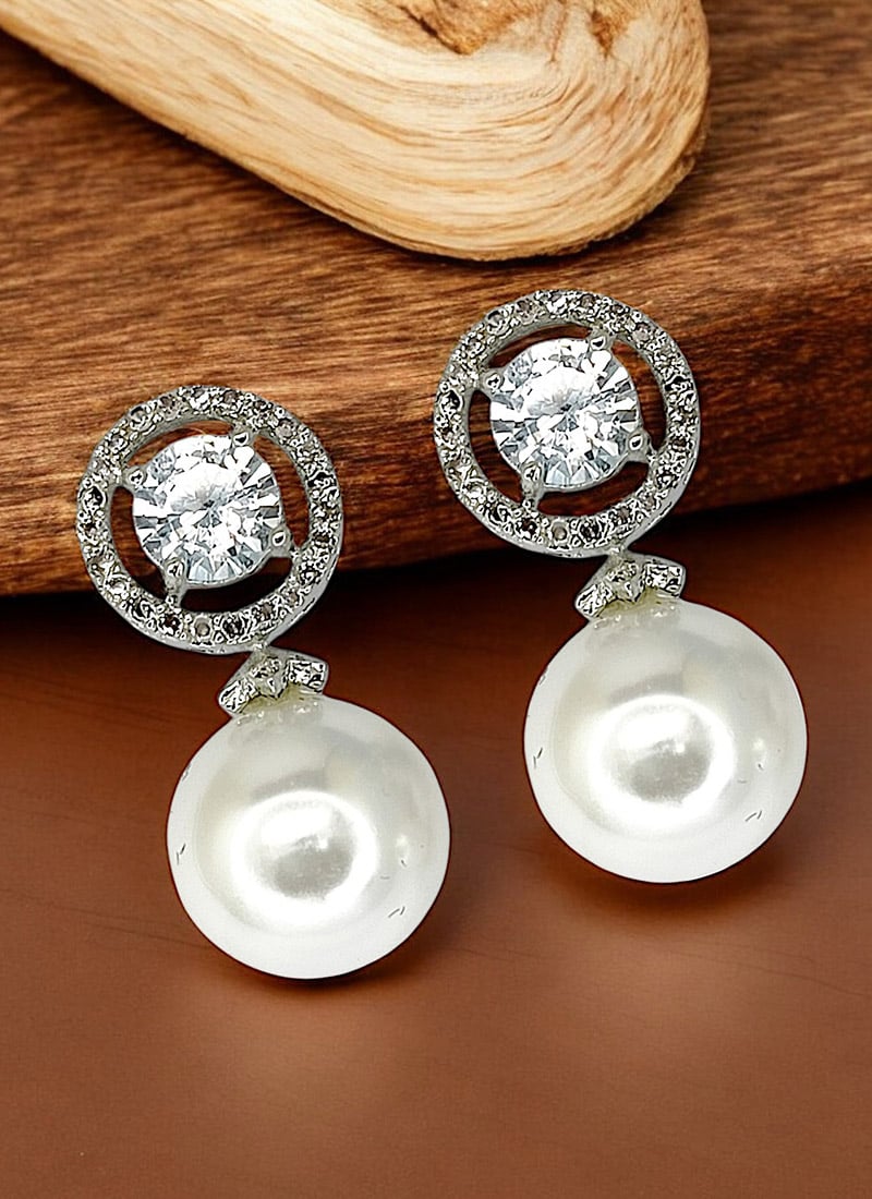 White Kundan Stones And Moti Stud Festive Wear