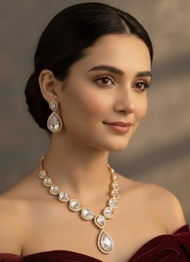 White Kundan With Stone Work Necklace Set