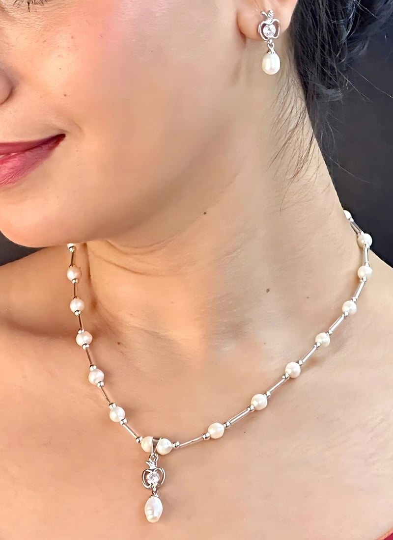 White Pearl Stone Necklace Festive Wear