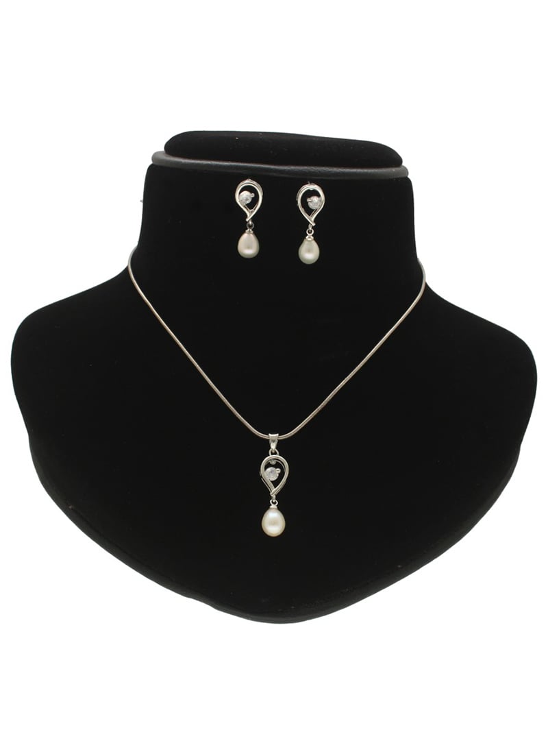 White Pearl Stone Pendant Set Festive Wear
