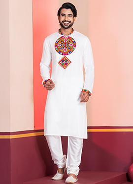 White Rayon Kutch Work Kurta Pyjama