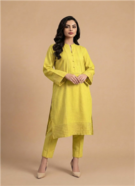 Yellow Cotton Straight Kurta With Straigh Pants