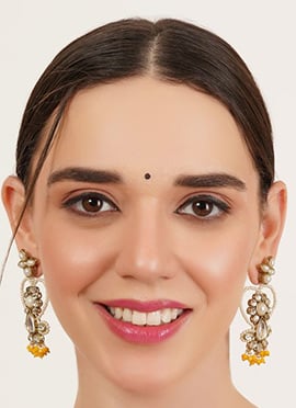 Yellow Kundan And Beads Adorned Danglers