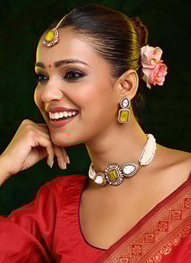 Yellow Kundan And Stone With Moti Work Choker Set
