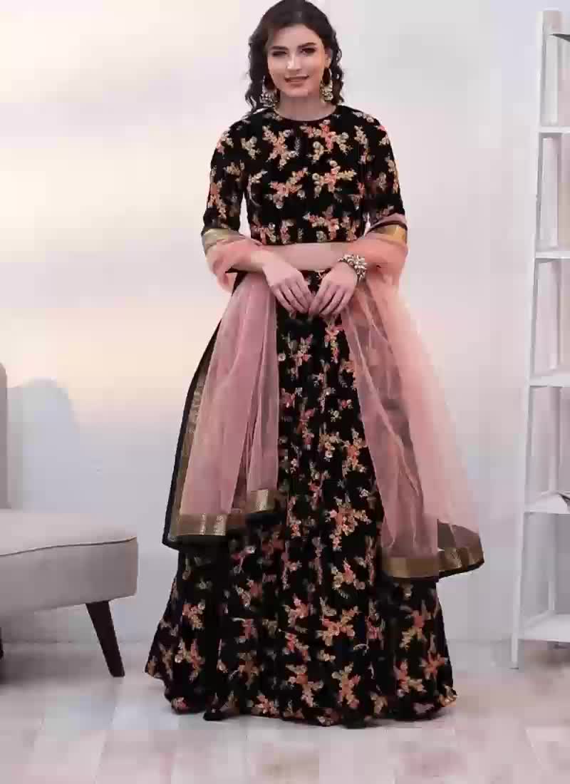 Ethnovog Black Lehenga Set Wedding Wear
